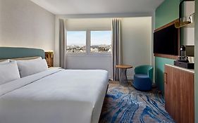 لو ميريديان إتوال